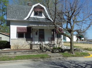 608 N Main St, Bicknell, IN