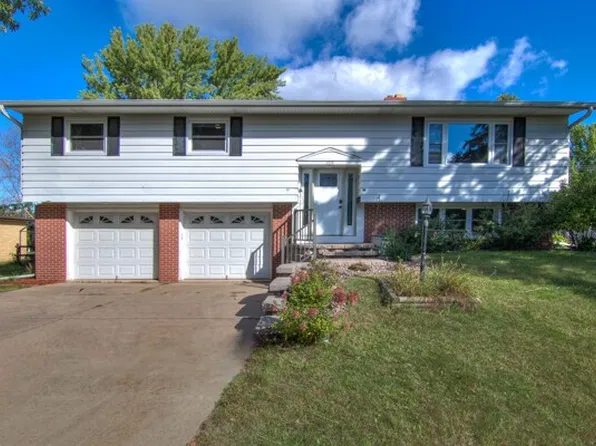 2220 Lynn Avenue, Altoona, WI 54720