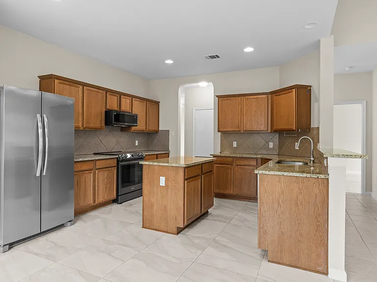 5621 Bedrock Dr — Photo 12