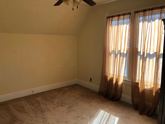 Bedroom - 12x15