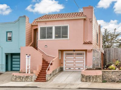 1360 Brussels St, San Francisco, CA, 94134
