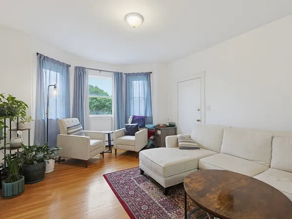 87 Broad St #3, Lynn, MA 01902