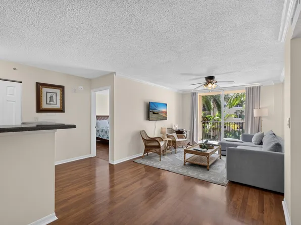 1801 N Flagler Dr, West Palm Beach, FL