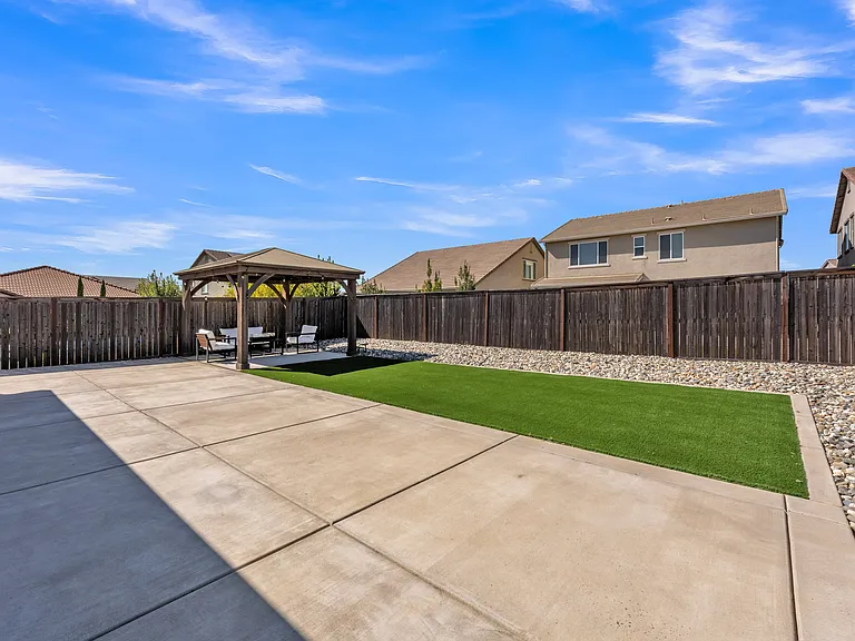 4578 Flagstaff Dr — Photo 43