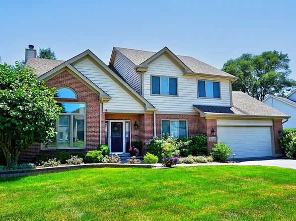 1762 Auburn Ave, Naperville, IL 60565