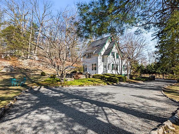 15 Ridge Road, Tuxedo Park, NY 10987 | MLS #841097 | Zillow