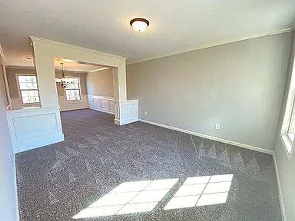 5th image of 1945 Miller Lake Cir