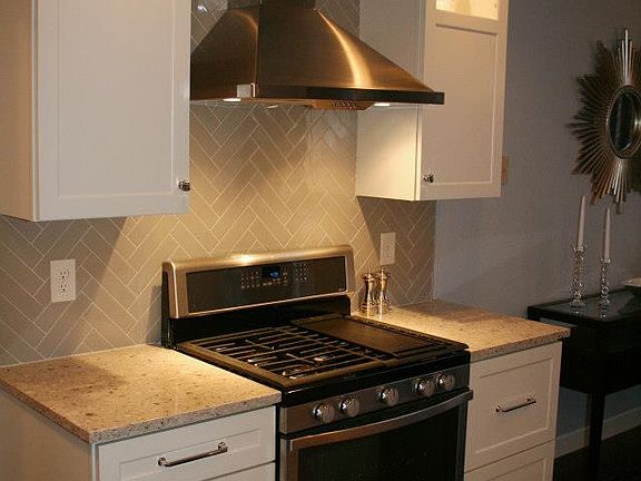 3rd image of 22 Woodside Dr