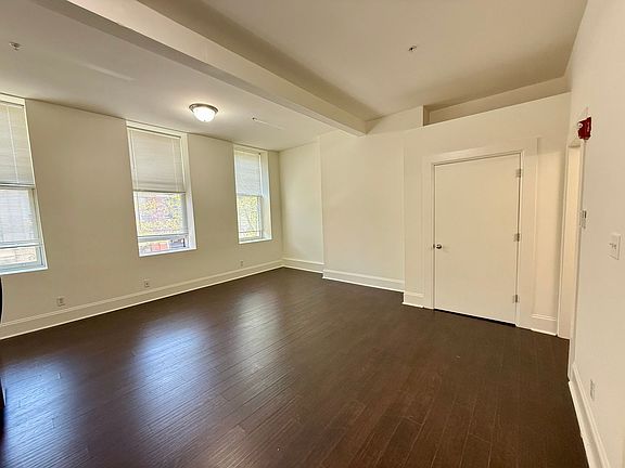 3rd image of 1210 Saint Paul St Space 1210-2A