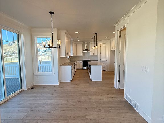 3rd image of 1142 W 220 N