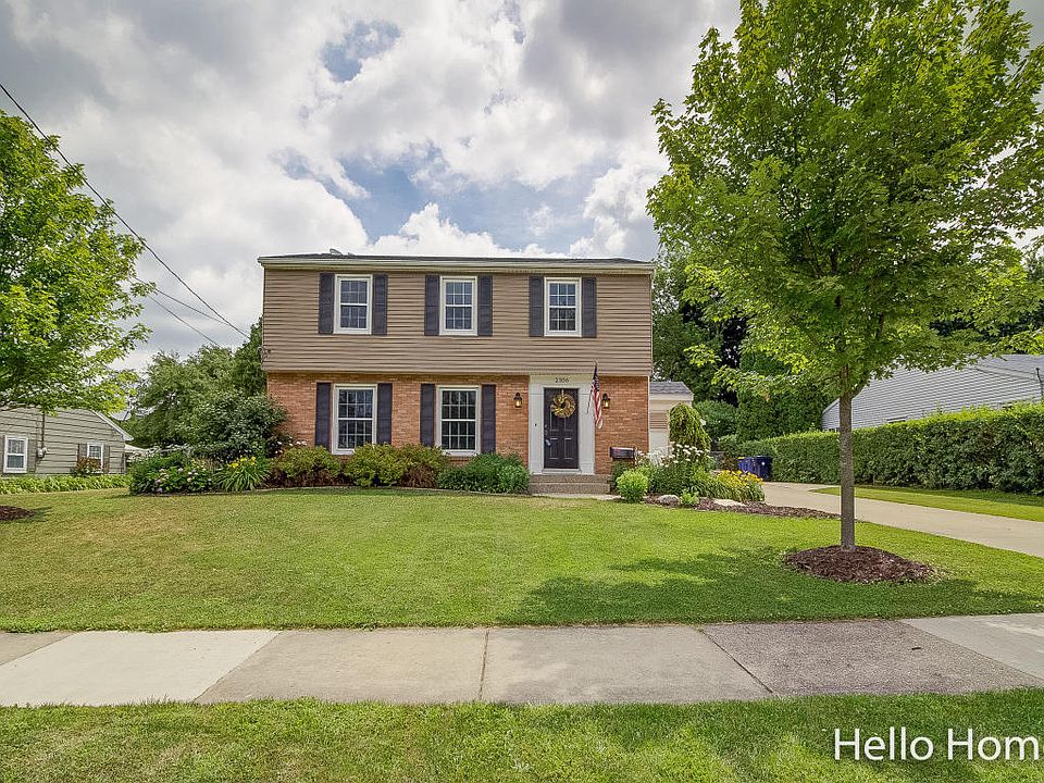 1st image of 2306 Cambridge Dr SE
