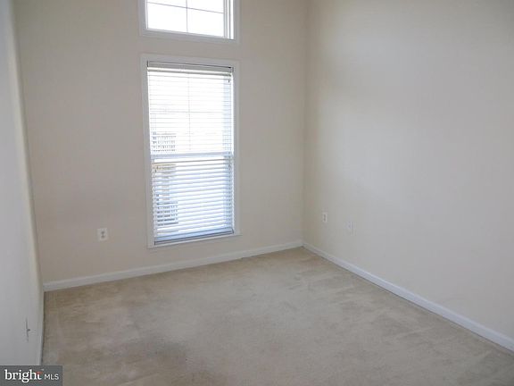 2nd image of 3850 Lightfoot St Unit 457