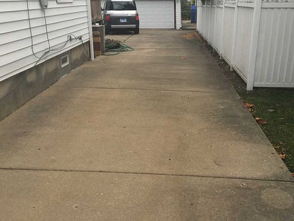2nd image of 4241 N Newcastle Ave