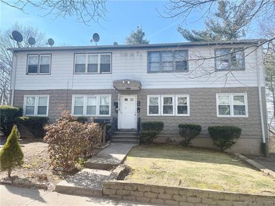 55 Oak Ridge Drive APT 60, New Haven, CT, 06513