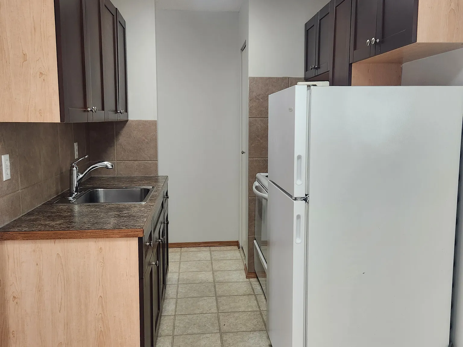2 bed, 740 sqft, $1,395 — Photo 4