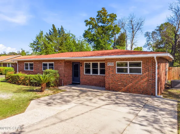 4570 Cedar St, Panama City, FL 32404