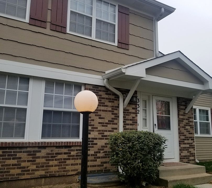 1st image of 332 Cherrywood Ct #1