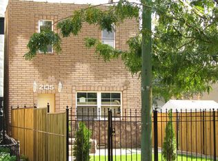 2135 S Lawndale Ave, Chicago, IL 60623