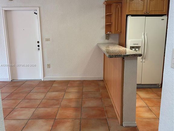 3rd image of 7915 SW 104th St APT 104-G