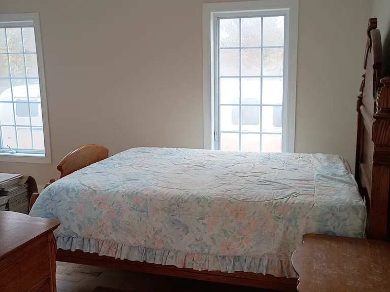 196 Castle Rd — Photo 15