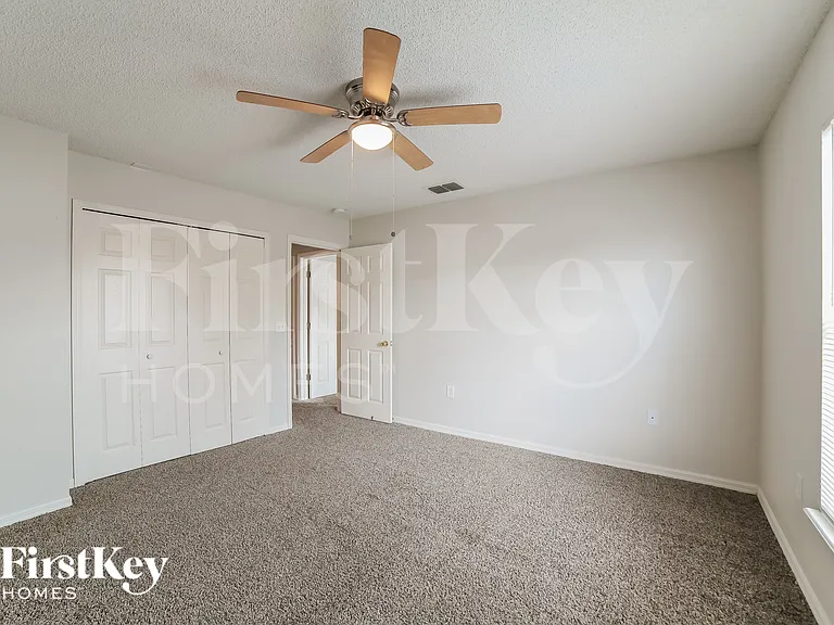 12742 Lake Vista Dr — Photo 13