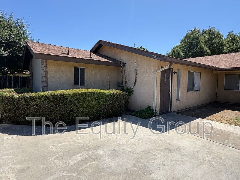 1st image of 2037 S Tracy Ct