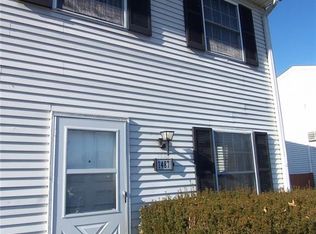 1487 Munroe Falls Ave, Cuyahoga Falls, OH 44221