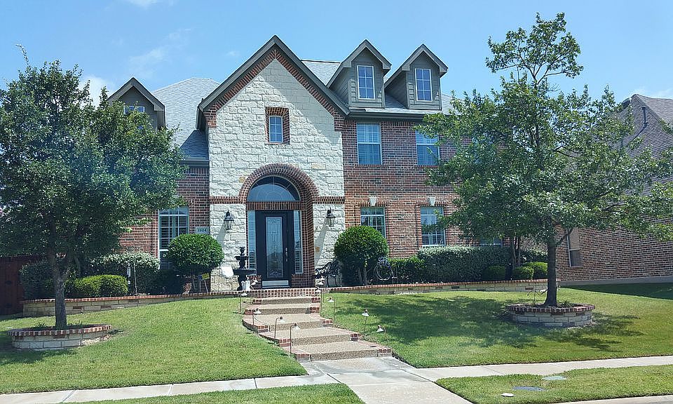 1st image of 1924 Idlewild Dr