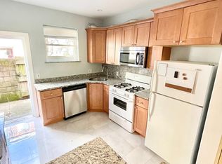 1421 S Etting St, Philadelphia, PA 19146