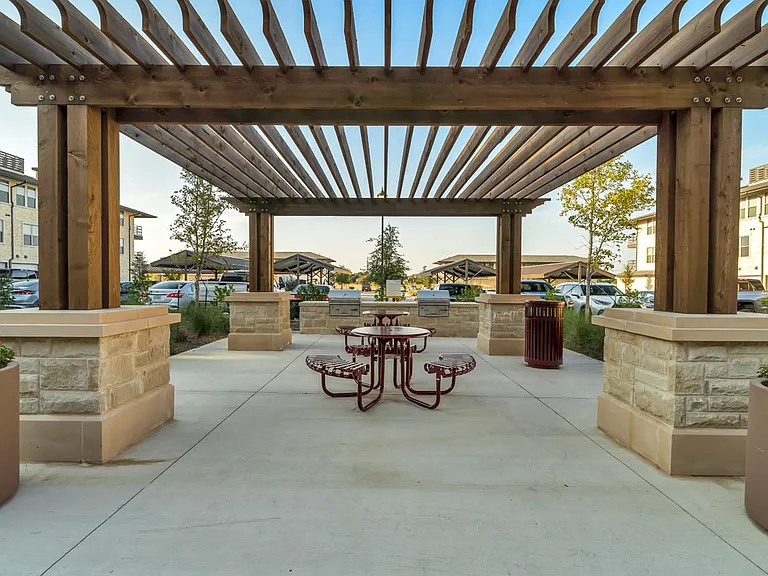 Chisholm at Tavolo Park — Photo 38