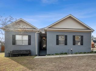 219 Brushfire Dr, Dothan, AL 36305