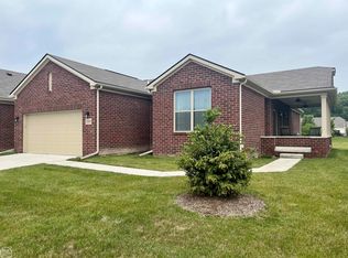 23345 Foxboro St, Macomb, MI