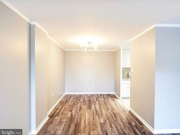4th image of 6100 Henry Ave APT 4I