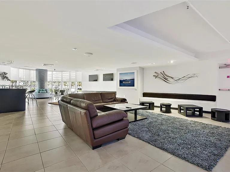 1850 S Ocean Dr #805 — Photo 22