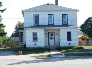 305 E Comanche Ave, Shabbona, IL 60550