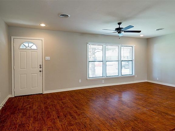 4th image of 6757 Manor Dr