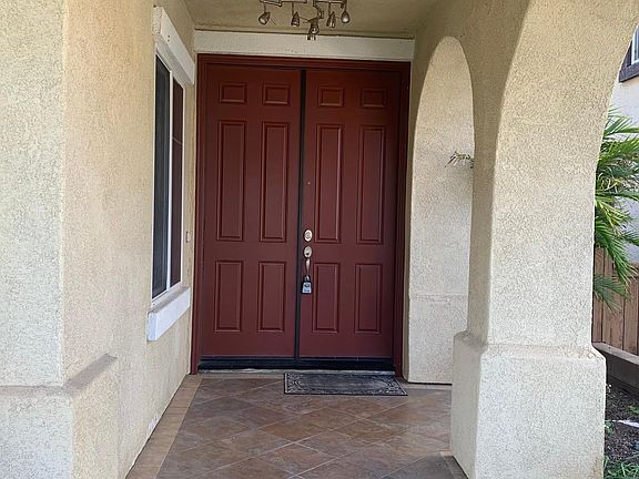 2nd image of 28400 Kara St