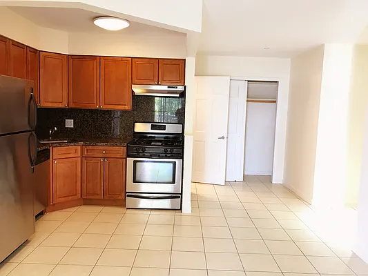 Rented by NY Space Finders Inc. | media 11