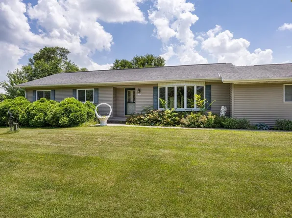 2120 Thomas Street, Beloit, WI 53511