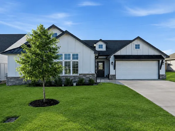 7402 E 89th St N, Owasso, OK 74055
