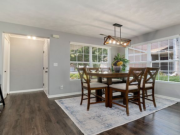 4th image of 5113 Diane Ct #0