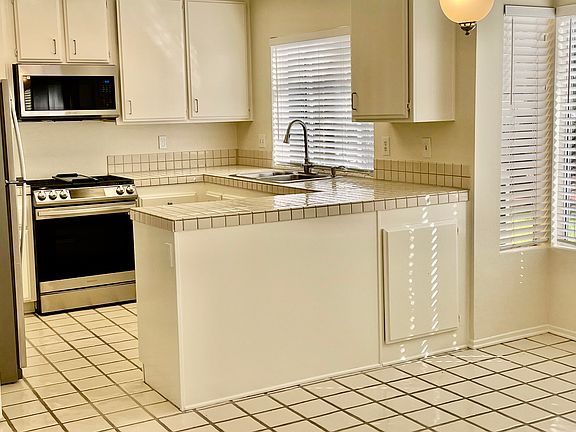 4th image of 28182 Rancho Azul