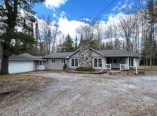 11701 Deford Rd, Atlanta, MI 49709