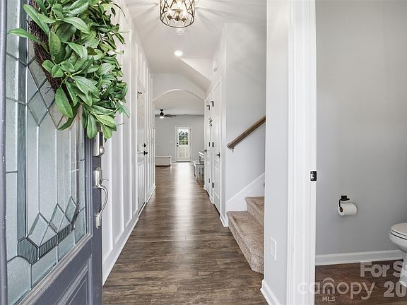 2nd image of 2614 Winter Thistle Way