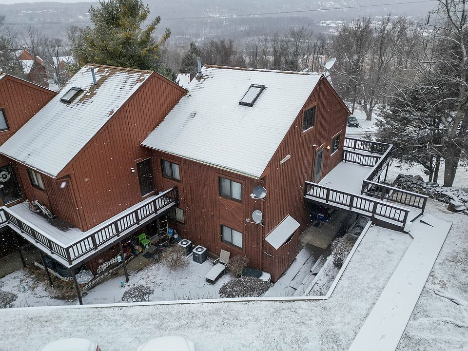 1st image of 22 Wimbledon Dr #2X