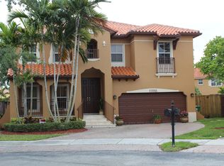 15226 SW 29th Ter, Miami, FL 33185