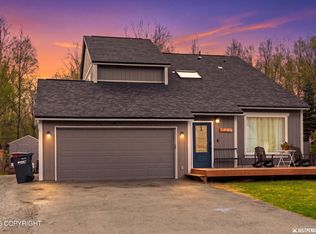 720 Woodmar Pl, Anchorage, AK 99515