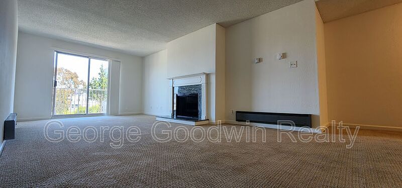 1st image of 1324 Willard St APT 102