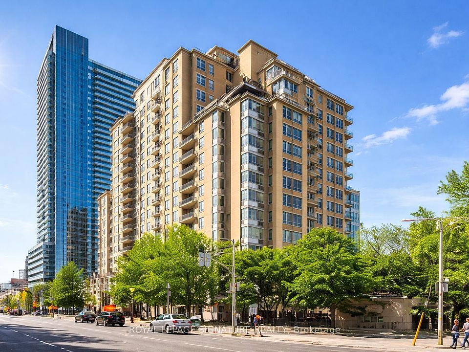 1st image of 123 Eglinton Ave E #813