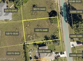 474 NE Juanita Ct, Cape Coral, FL 33909